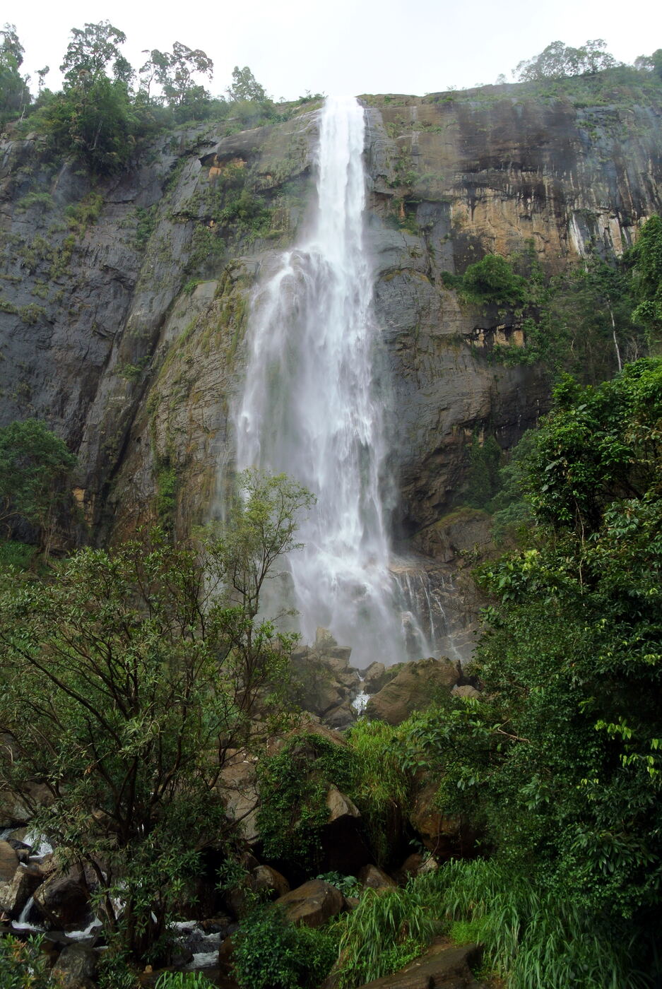 Diyaluma Falls, Шри-Ланка