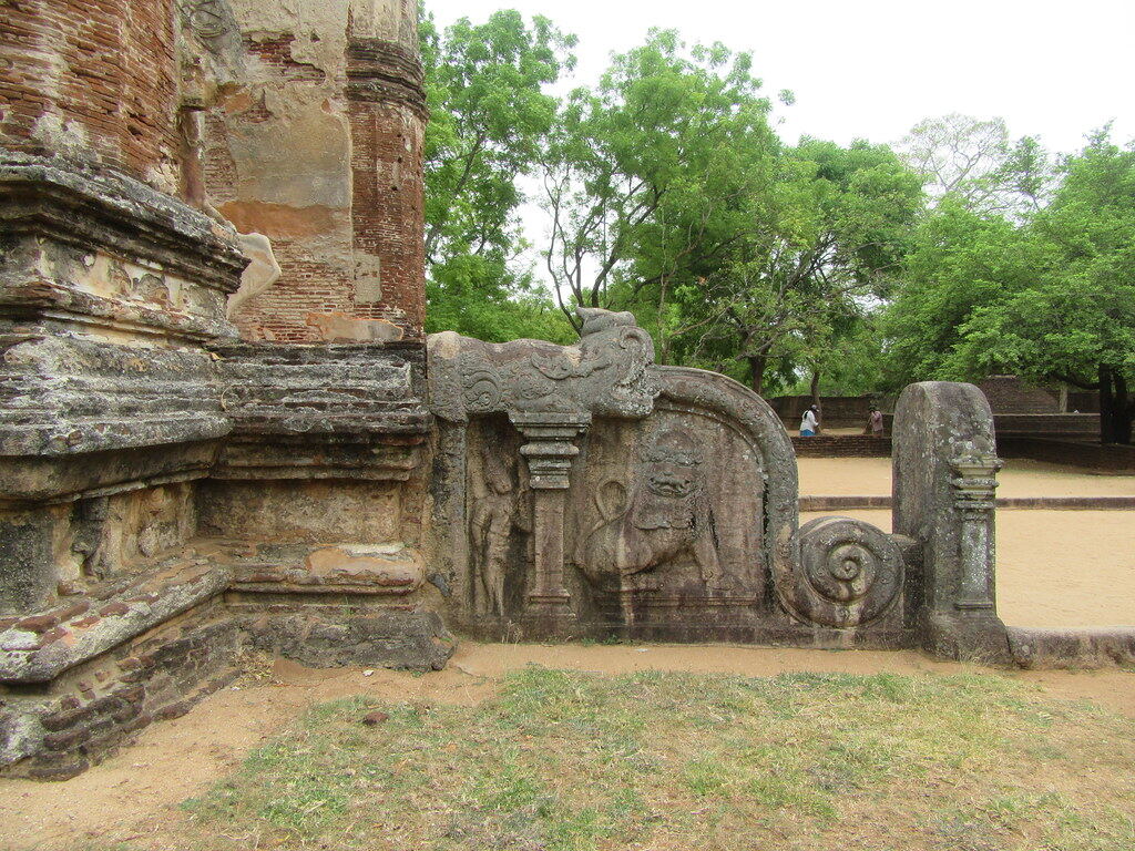 Lankatilaka Polonnaruwa, Шри-Ланка